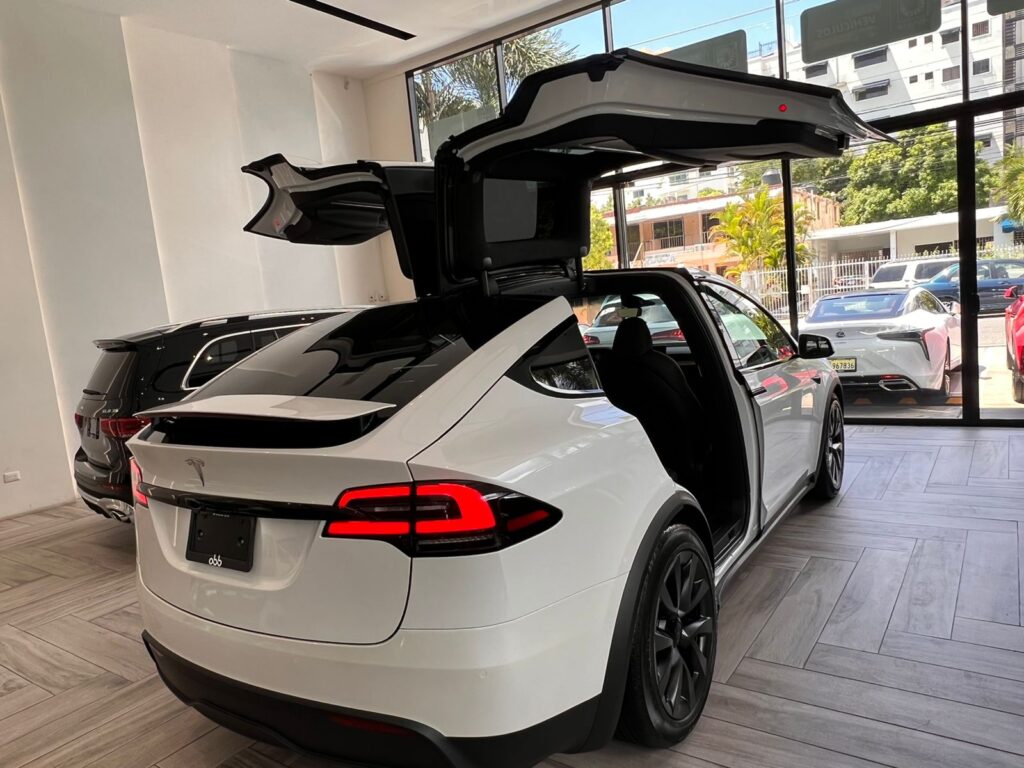 Tesla Model X Long Range 2022