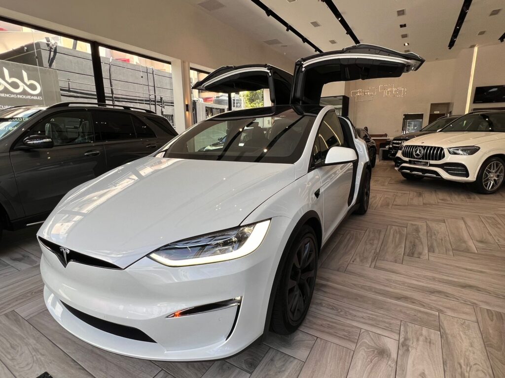 Tesla Model X Long Range 2022