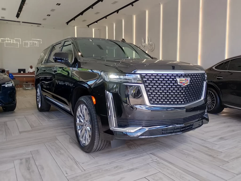 Cadillac Escalade Premium Luxury Long 2023