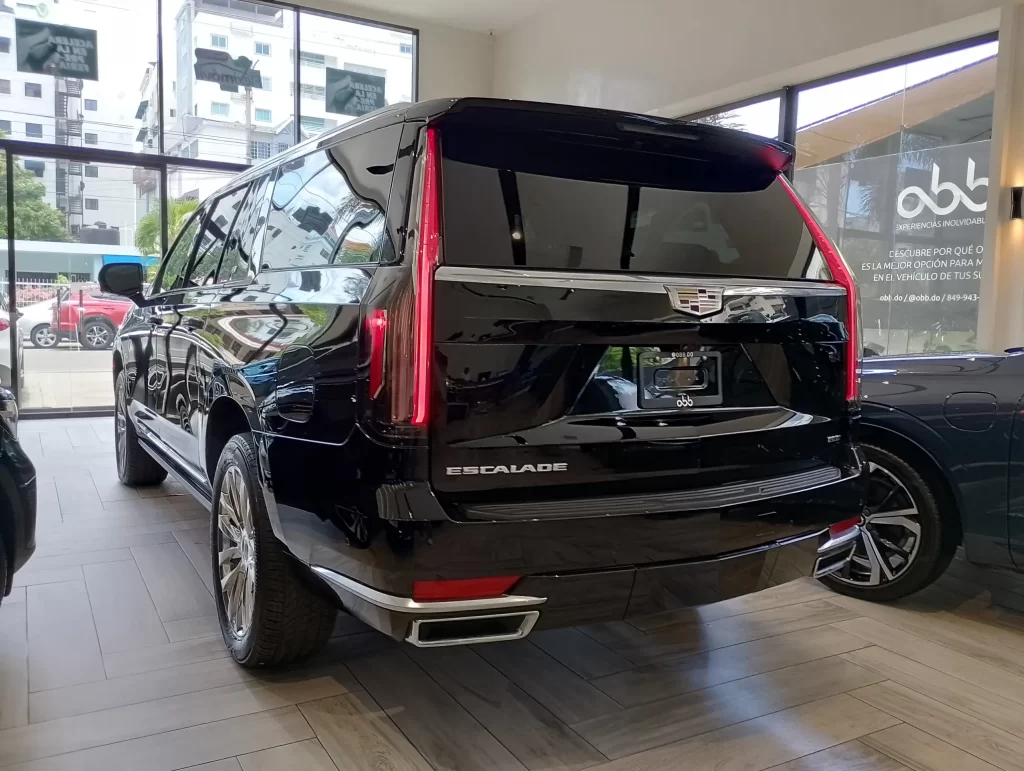 Cadillac Escalade Premium Luxury Long 2023