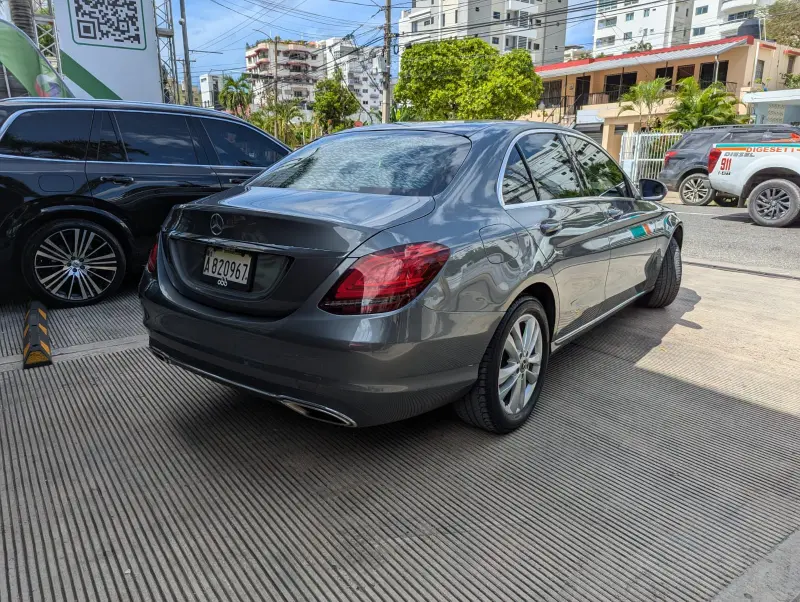 Mercedes Benz C180 2019