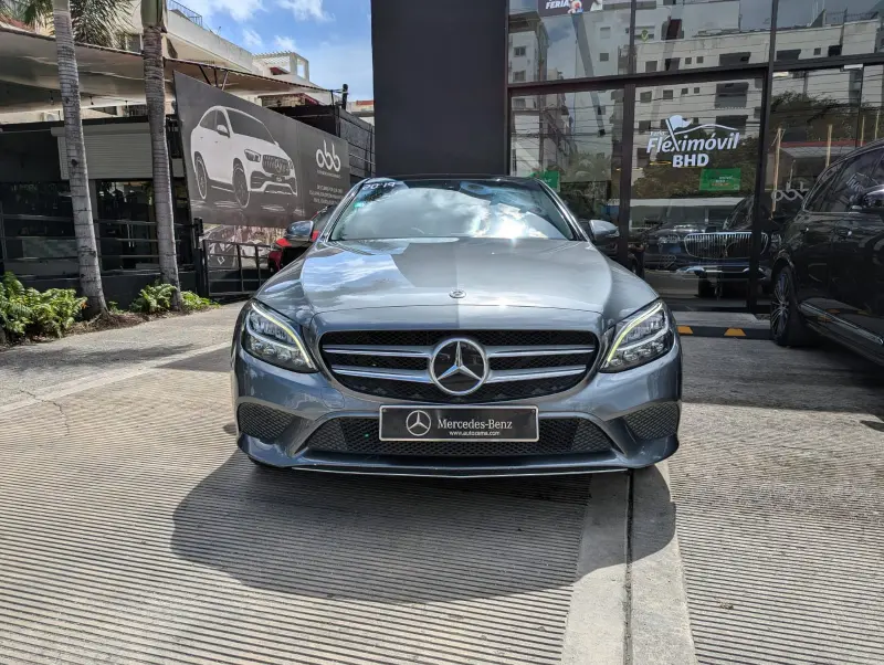 Mercedes Benz C180 2019