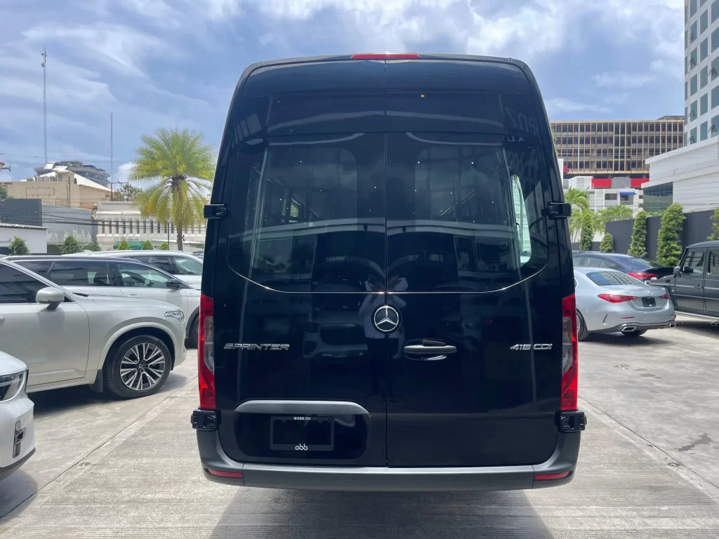 Mercedes-Benz Sprinter 2024