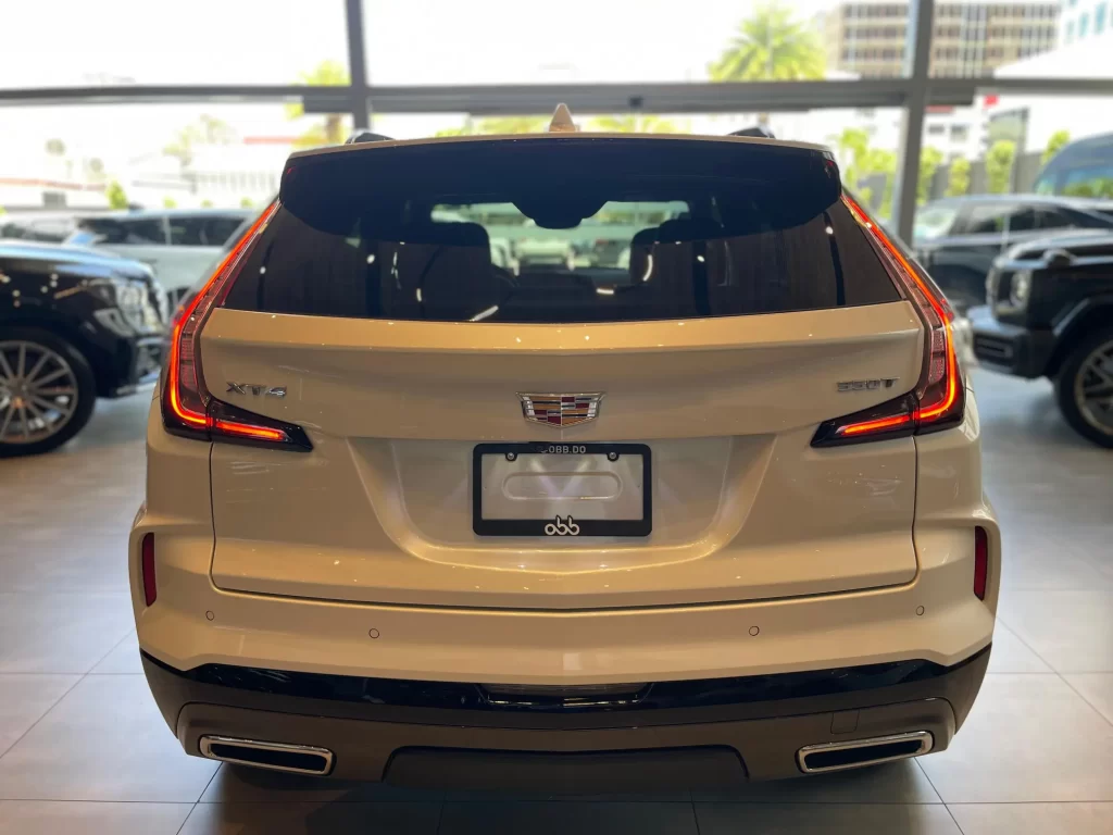 Cadillac XT4 2024