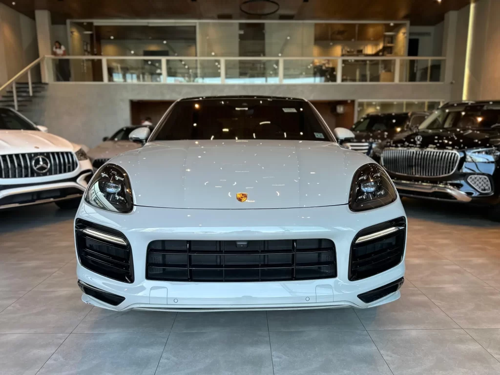 Porsche Cayenne GTS coupe 2022