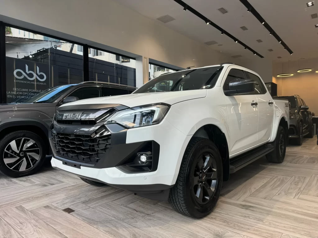 ISUZU D-MAX 4WD 2025