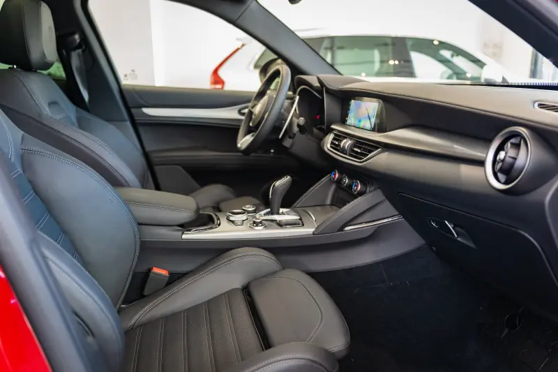 Alfa Romeo Stelvio 2024