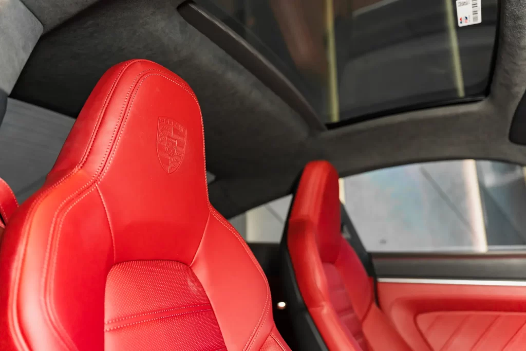 PORSCHE 911 TURBO 2024