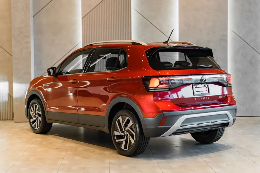 VOLKSWAGEN T-CROSS HIGHLINE 2025
