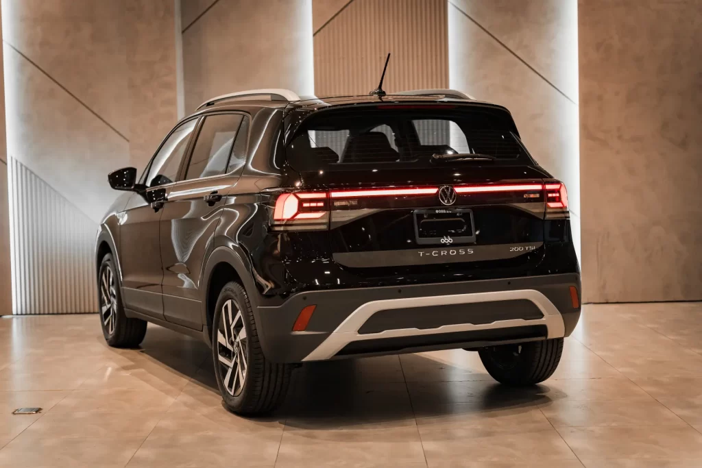 VOLKSWAGEN T-CROSS HIGHLINE 2025