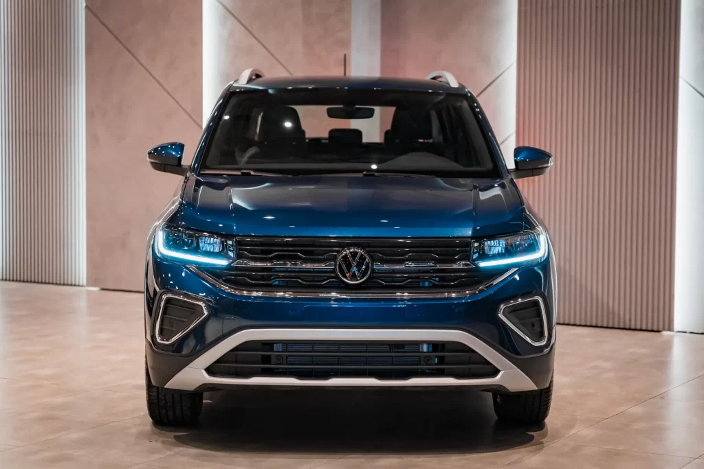 VOLKSWAGEN T-CROSS HIGHLINE 2025