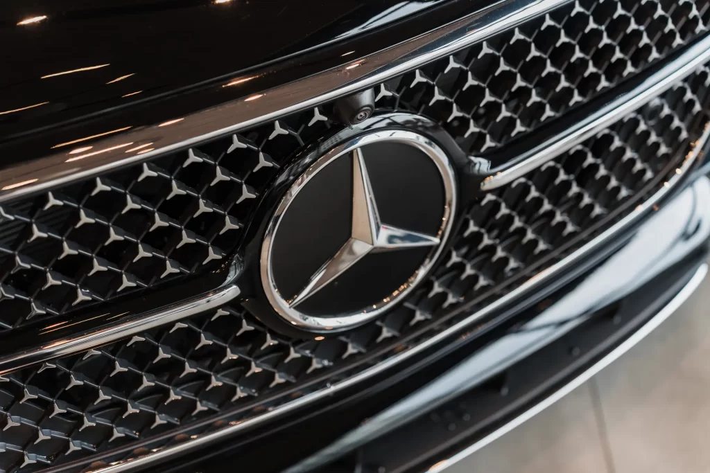 Mercedes-Benz E 450 4MATIC 2025