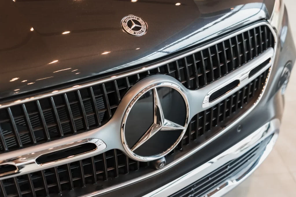 Mercedes-Benz Clase GLC 200-4MATIC SUV 2025