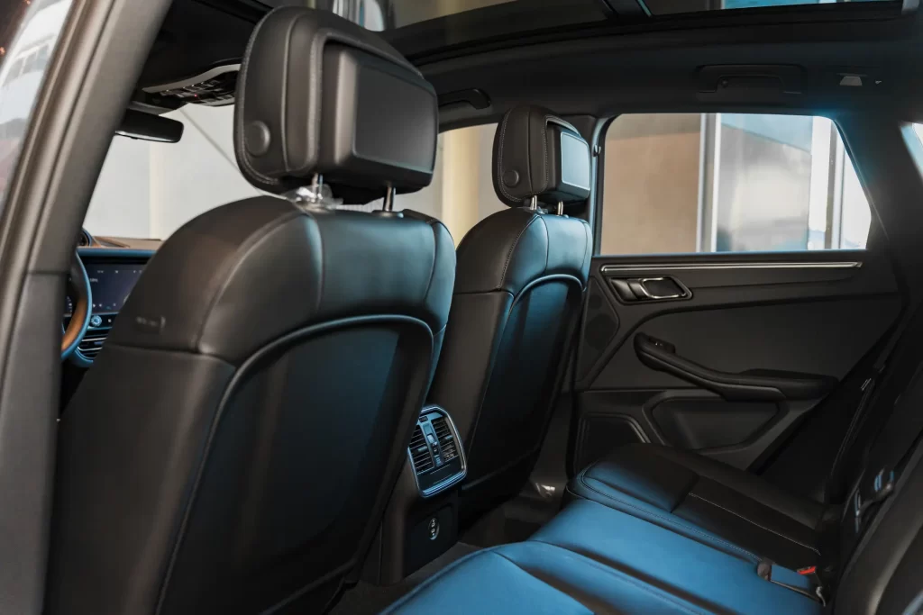 Porsche Macan 2025