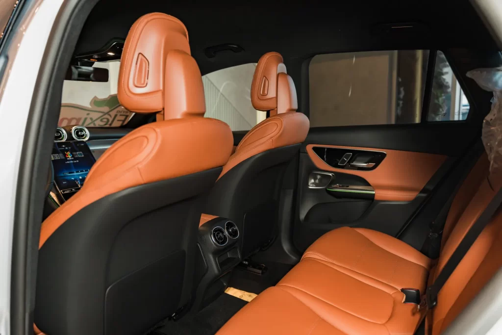 Mercedes-Benz Clase GLC 200-4MATIC SUV 2025