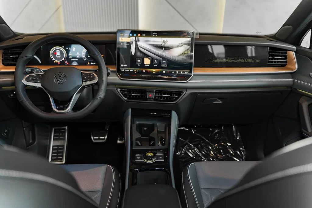 Volkswagen Tiguan R Design 2026