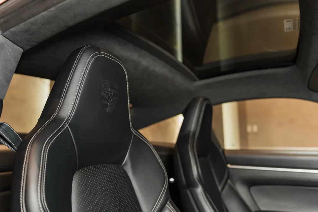 Porsche 911 Turbo S 2024