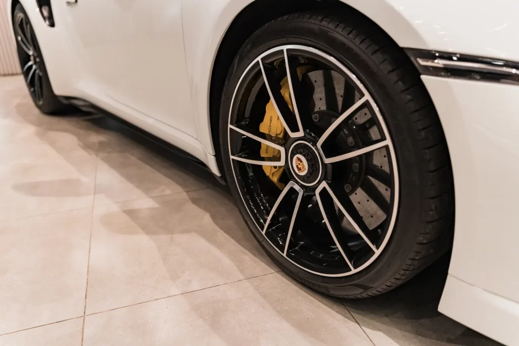 Porsche 911 Turbo S 2024