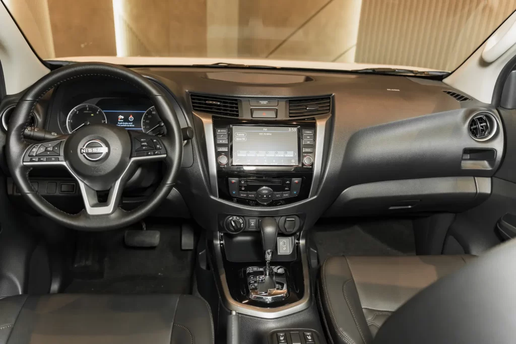 Nissan Frontier LE 2026