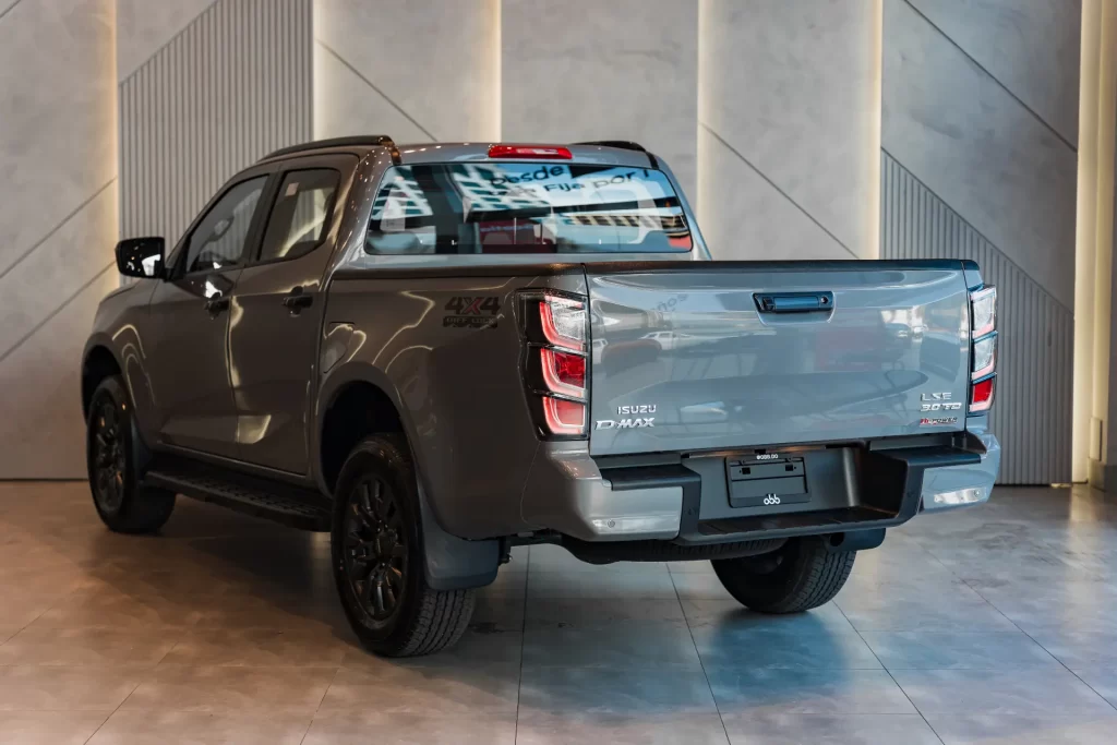 Isuzu DMAX LSE 2027