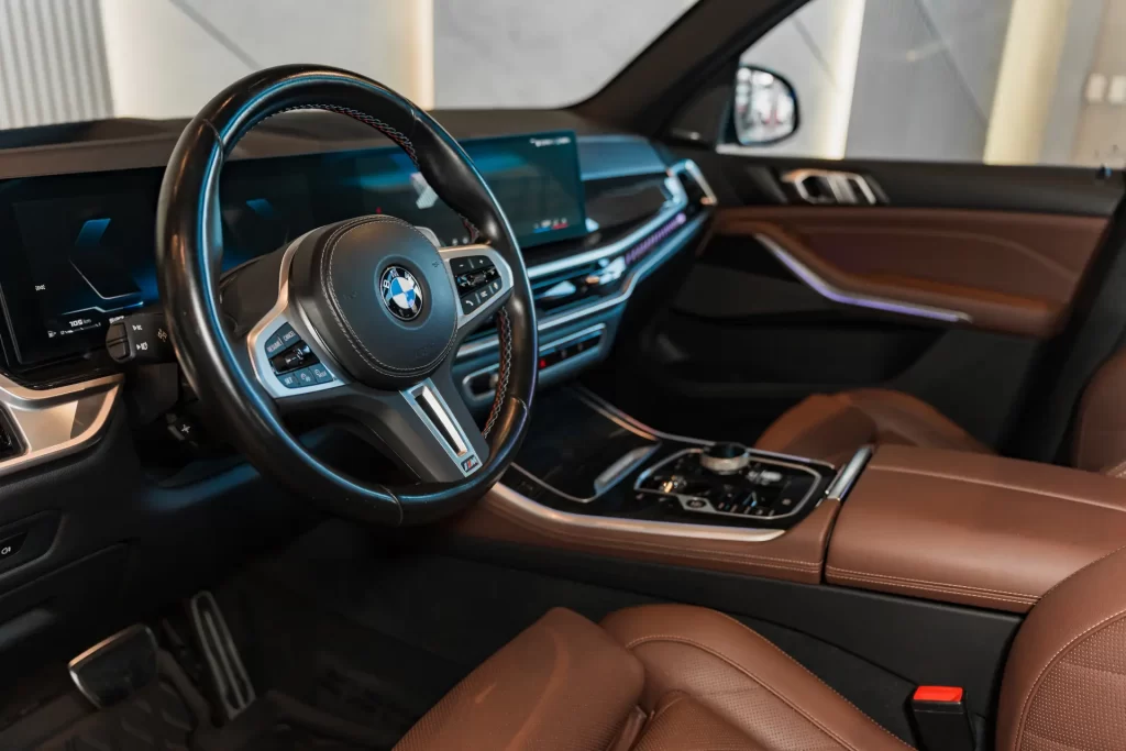 BMW X5 XDRIVE M 60I 2024