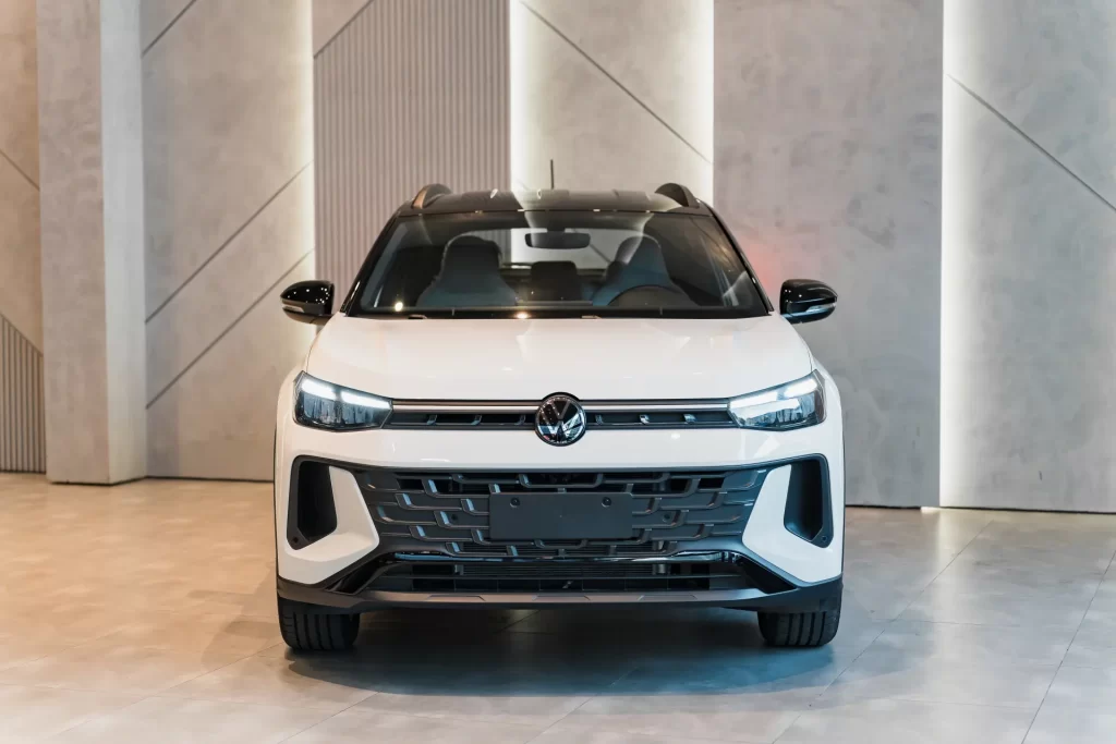 VOLKSWAGEN TERA OUFIT 2026