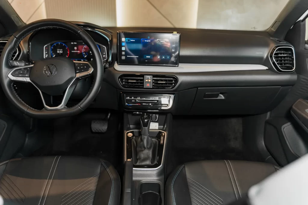 VOLKSWAGEN TERA OUFIT 2026