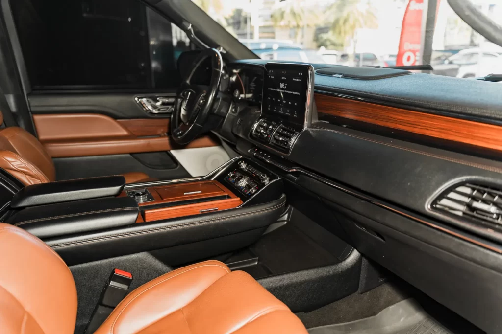LINCOLN NAVIGATOR RESERVE II 2021
