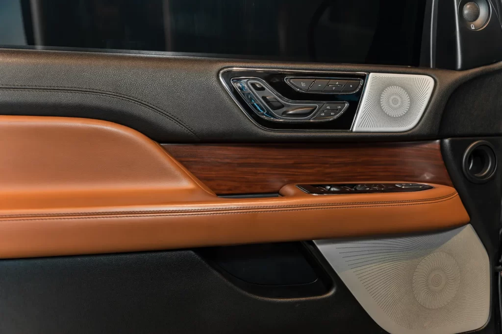 LINCOLN NAVIGATOR RESERVE II 2021
