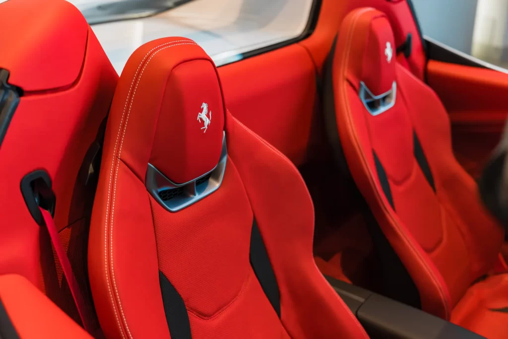 Ferrari 296 GTS 2025
