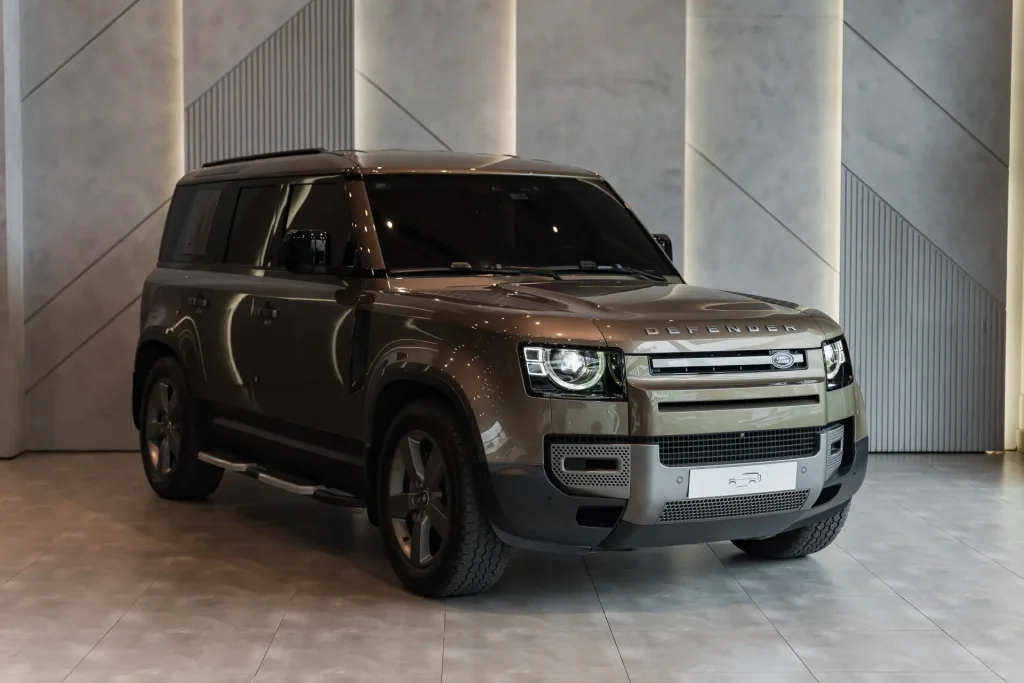 Land Rover Defender 110 SE 2024